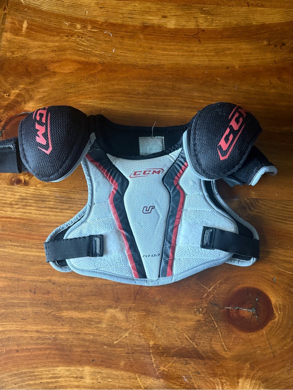 CCM U+ Fit03 Junior (JR) Medium Hockey Shoulder Pads